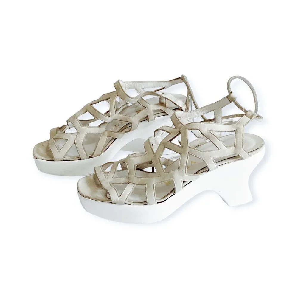 Roger Vivier Rare Sculptural Prototype Sandals 36